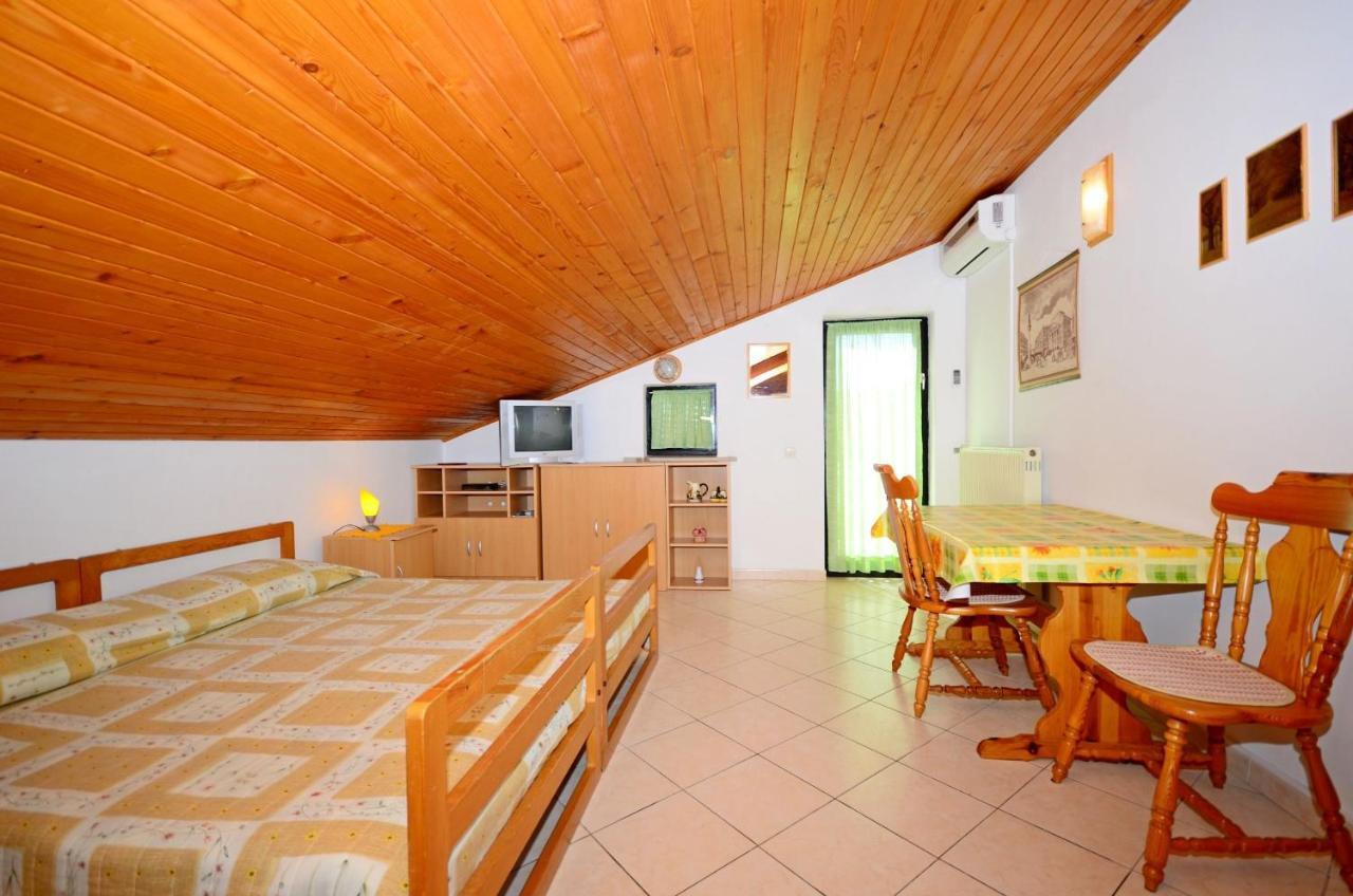 Apartments Ljiljana Novigrad Istria Εξωτερικό φωτογραφία